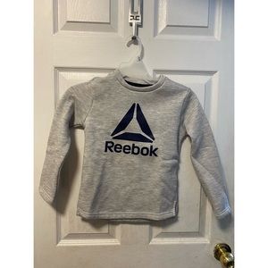 Reebok Kids / Boys Gray Sweatshirt Size 6